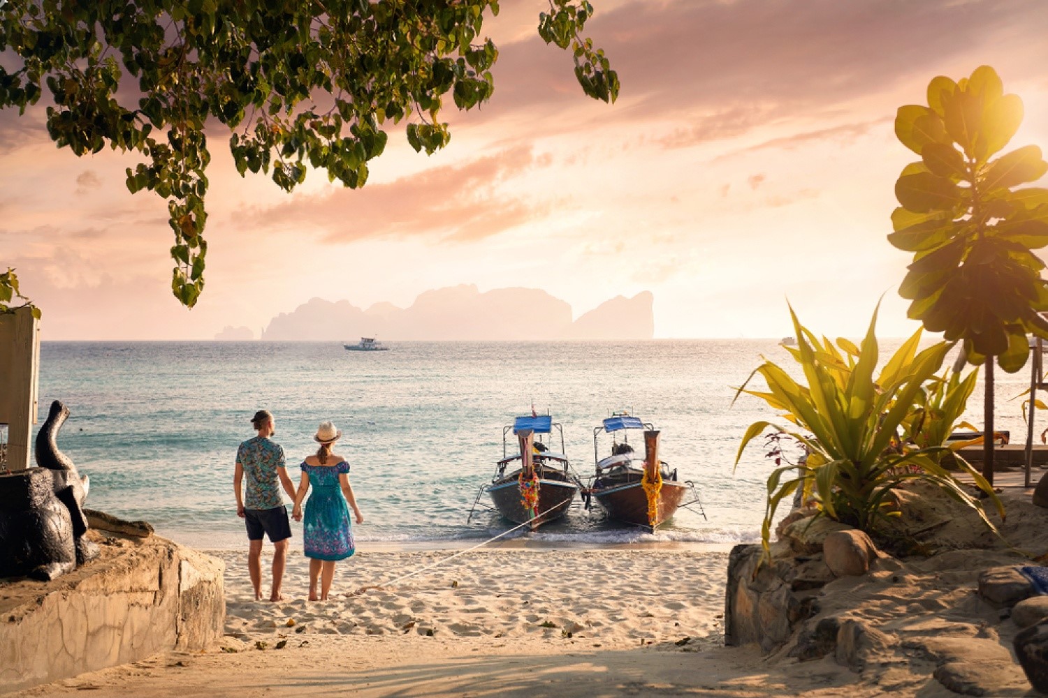 Cover image for Kerala to Sri Lanka Honeymoon Trip – Lumiere Holidays