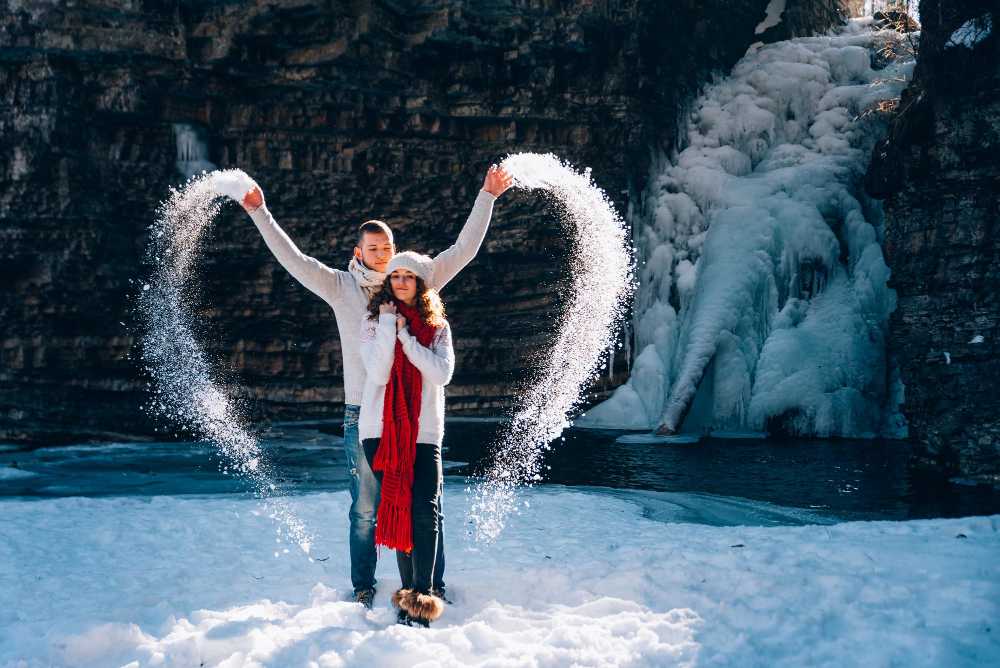 Cover image for Kashmir Honeymoon Packages from Kerala | Lumiere Holidays