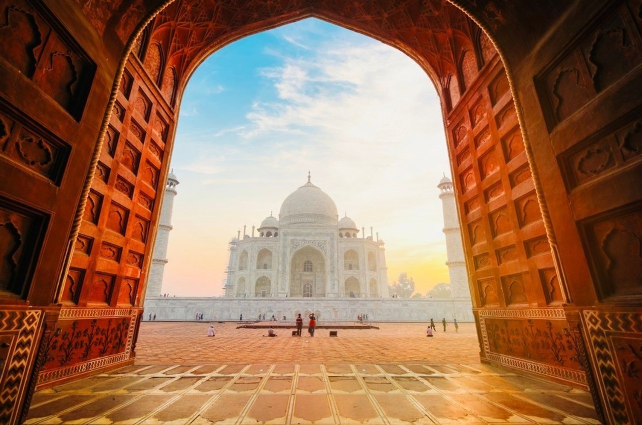 Cover image for Halal-Friendly India Tour for Malaysians | Lumiere Holidays